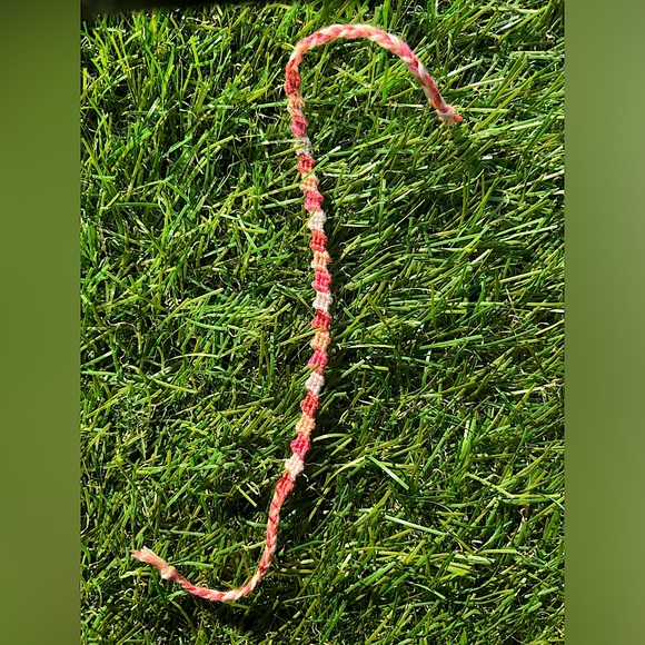 Flip Flop Friendship Bracelet - Picture 2 of 2